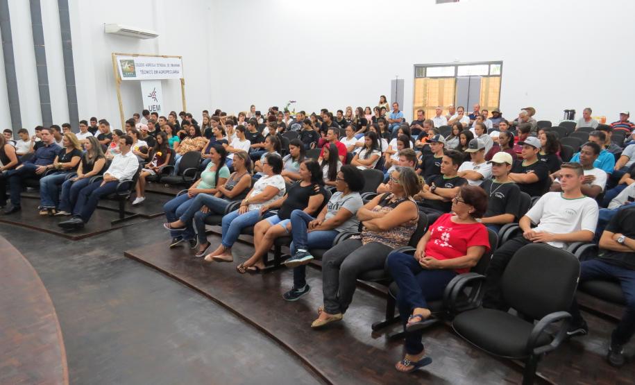 Secretário da Educação do Paraná Visita o NRE Umuarama