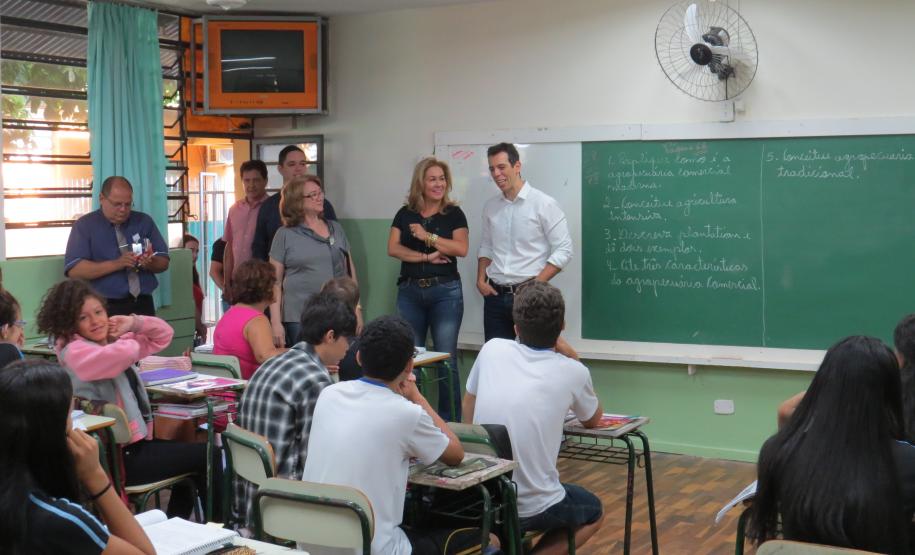 Secretário da Educação do Paraná Visita o NRE Umuarama